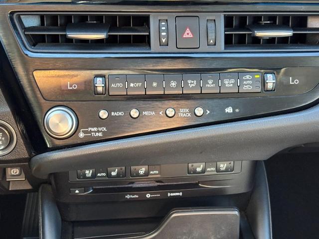 2022 Lexus ES - $30,674