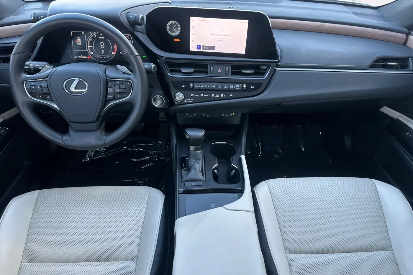 2025 Lexus ES - $41,788