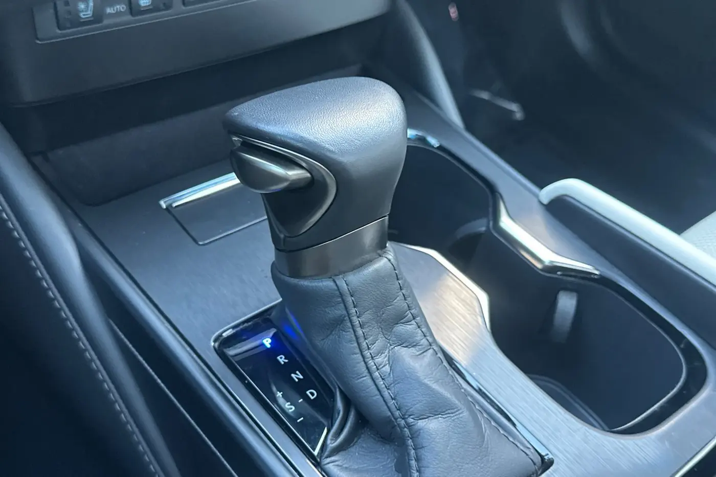2025 Lexus ES - $41,788