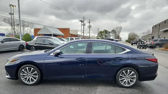 2021 Lexus ES 350 Base