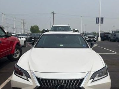 Photo of a 2022 Lexus ES 350 4DR Sedan for sale