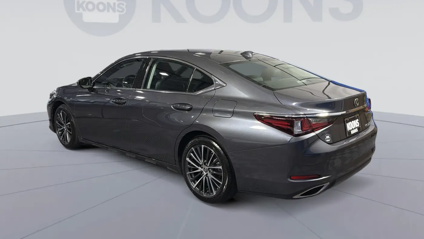 2023 Lexus ES 350 Base