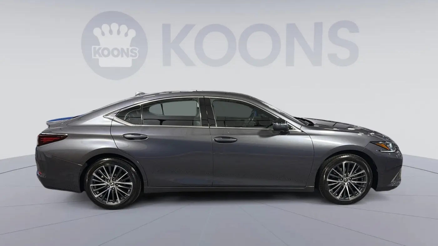 2023 Lexus ES 350 Base