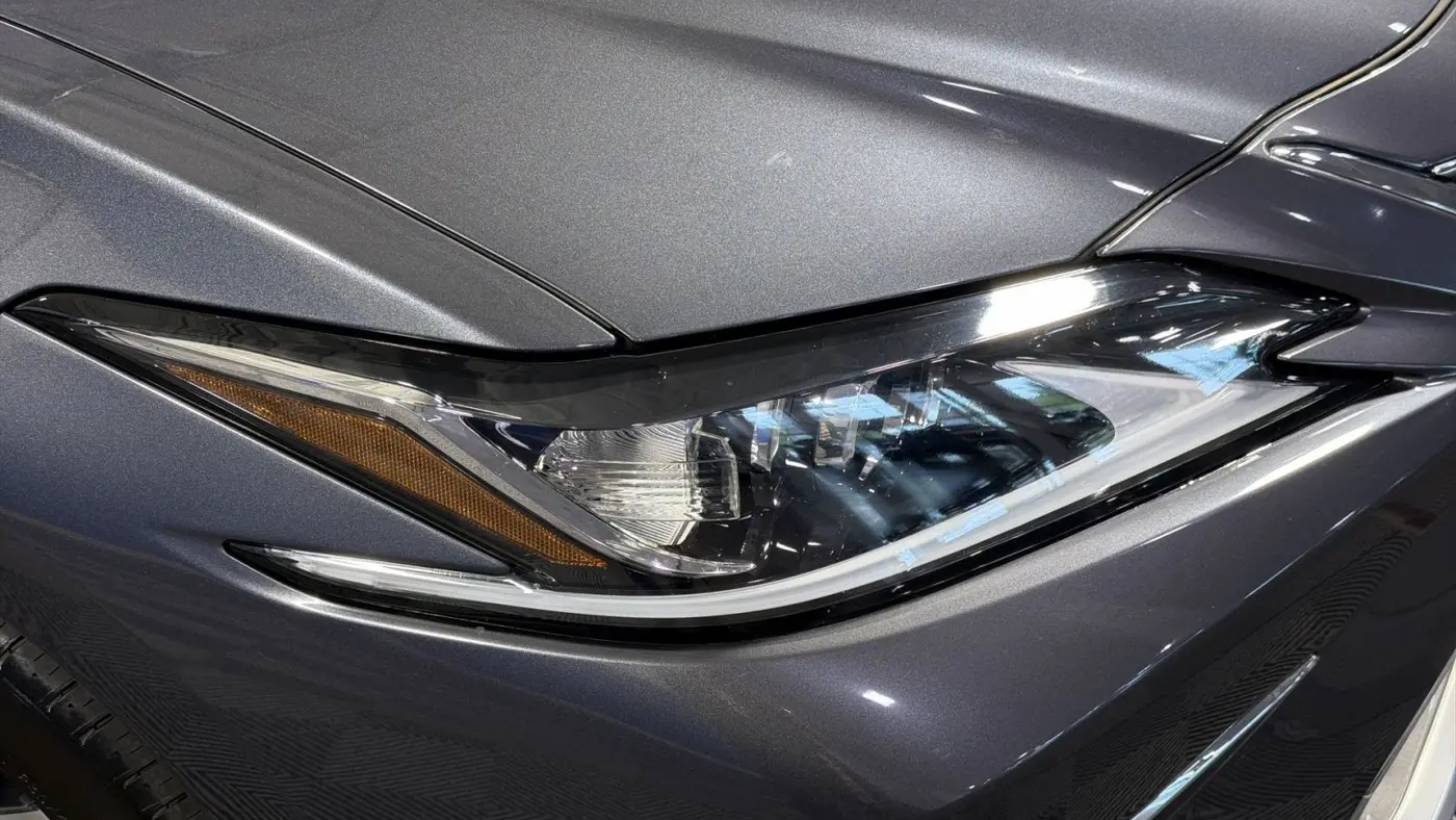 2023 Lexus ES 350 Base