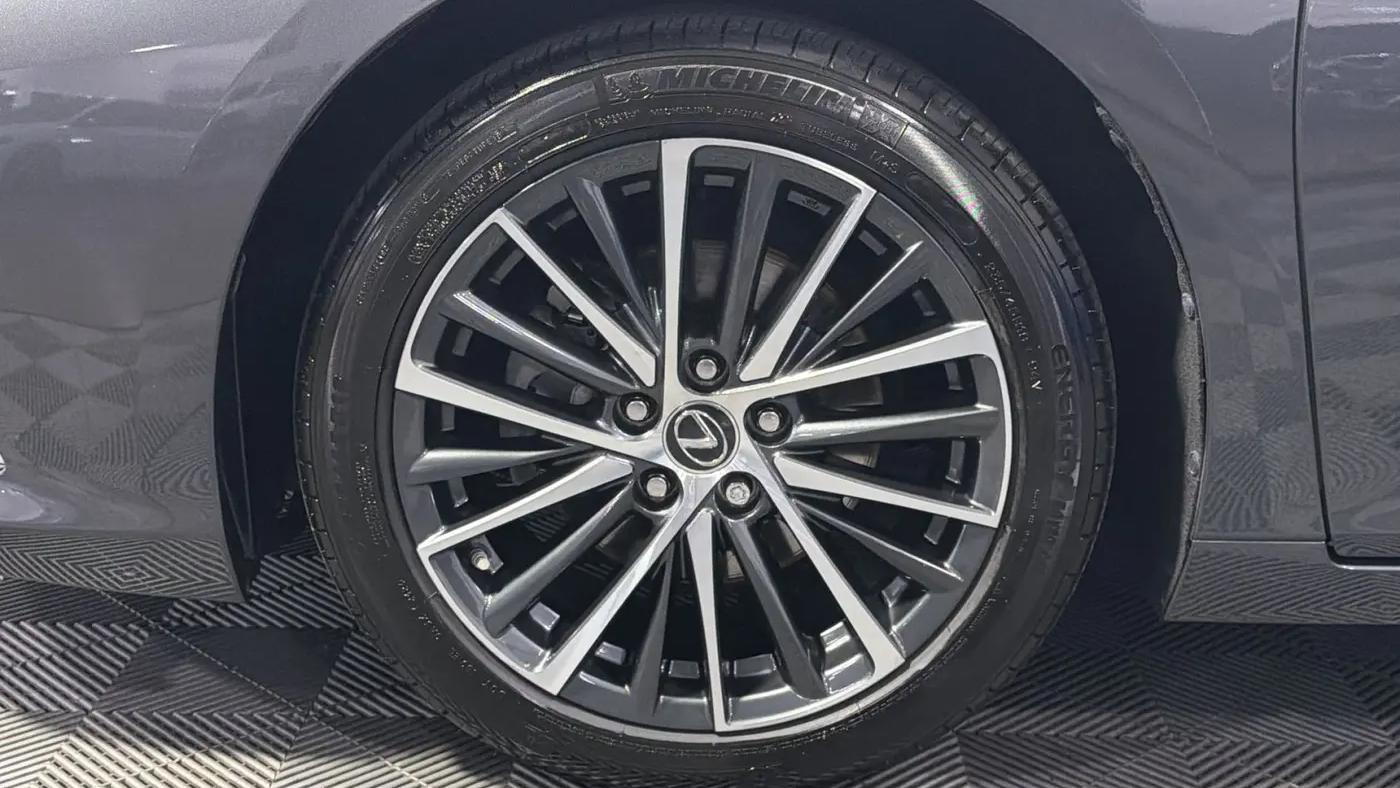 2023 Lexus ES 350 Base