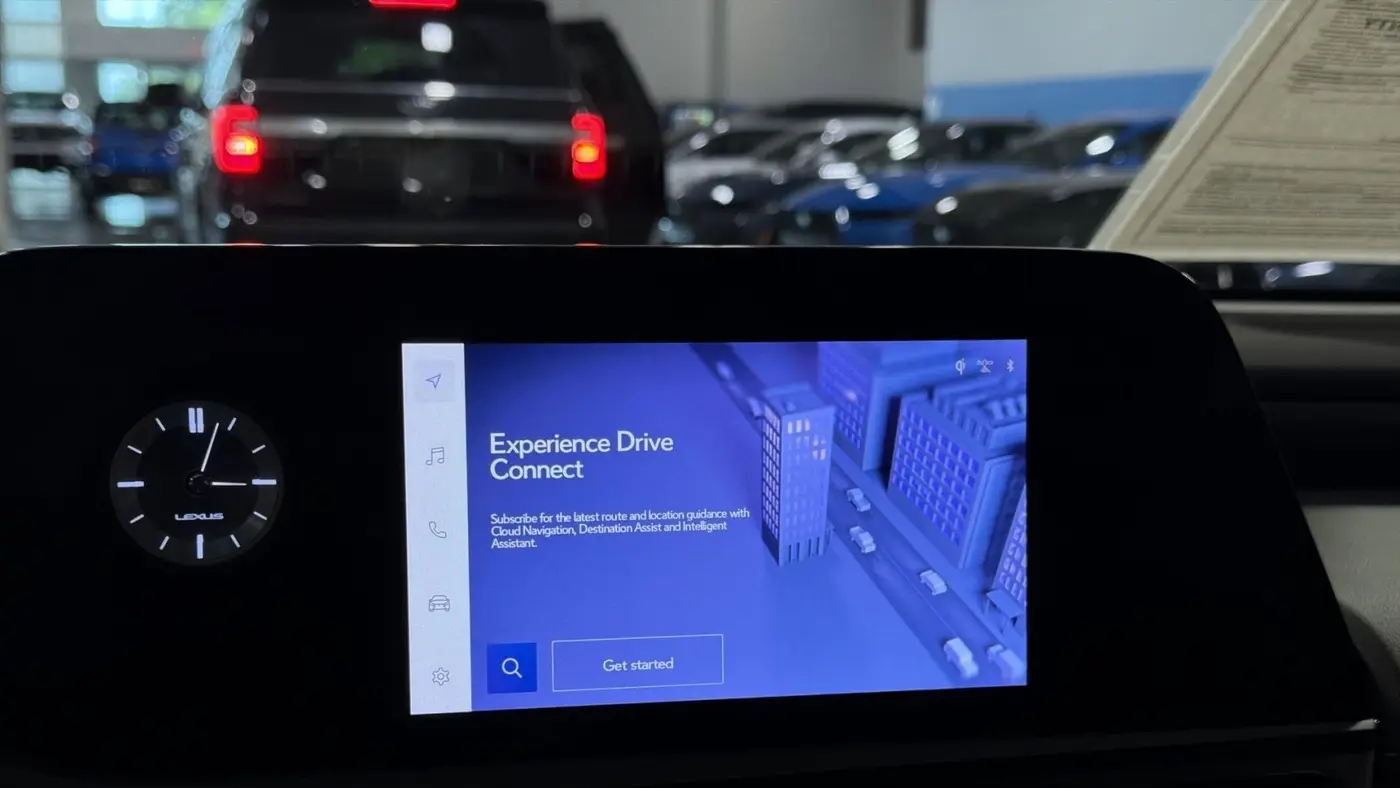 2023 Lexus ES 350 Base