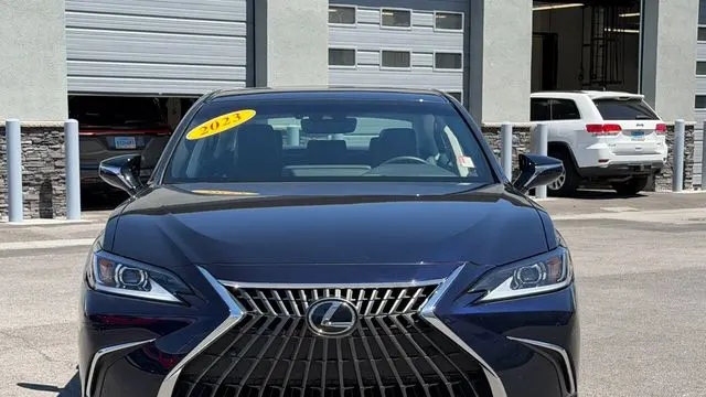 2023 Lexus ES 350 Base