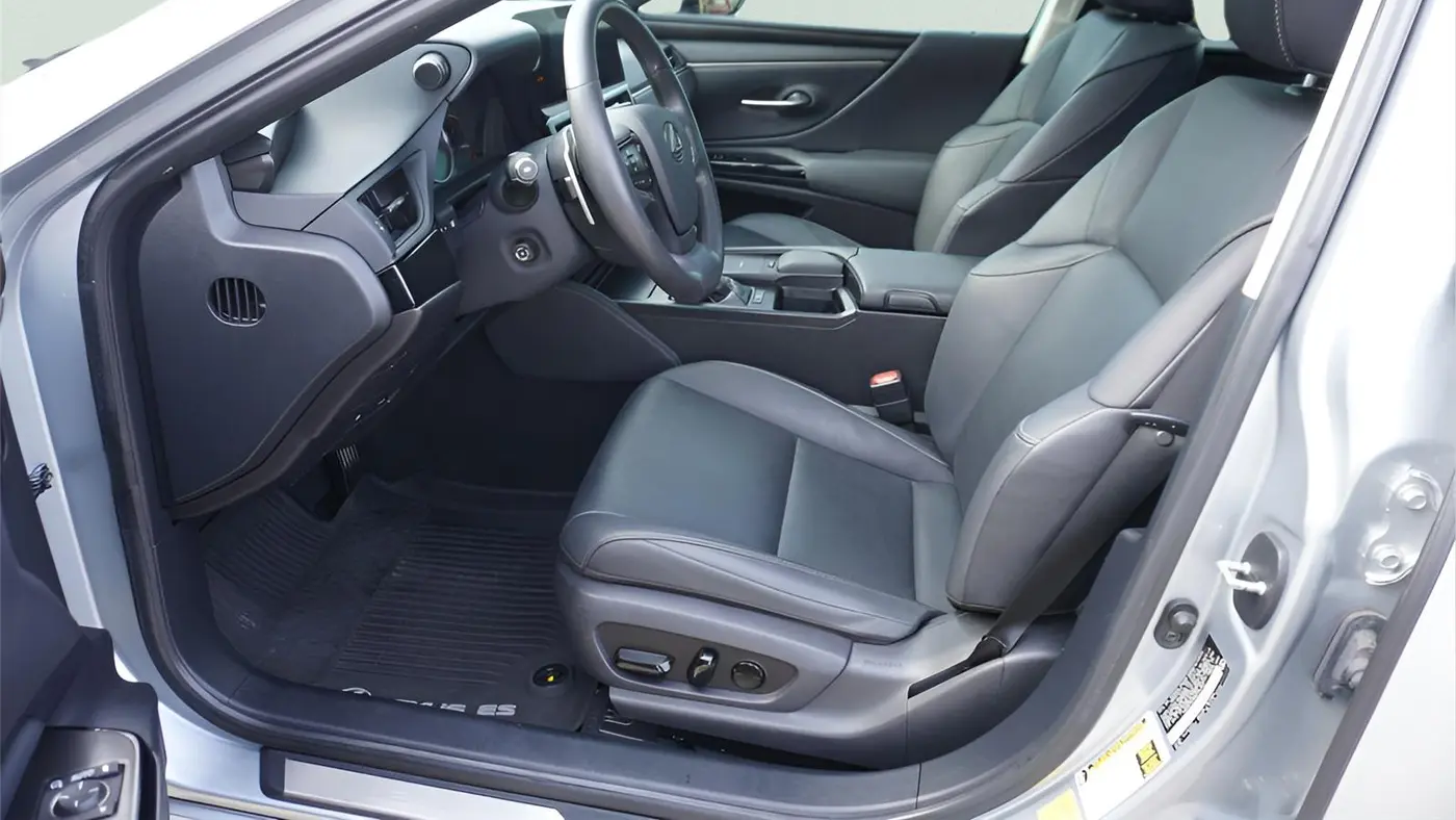 2022 Lexus ES 350 Base