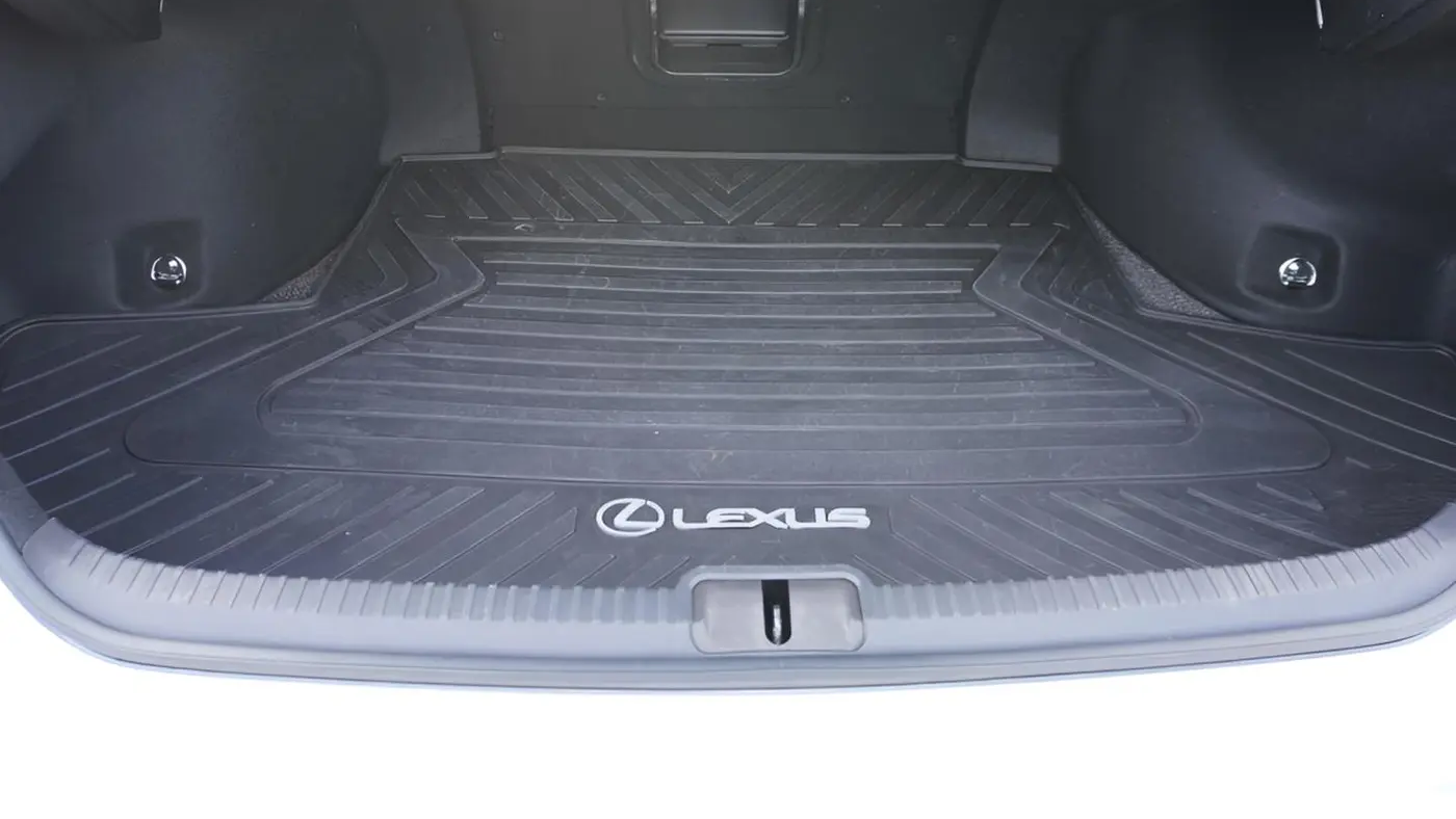 2022 Lexus ES 350 Base
