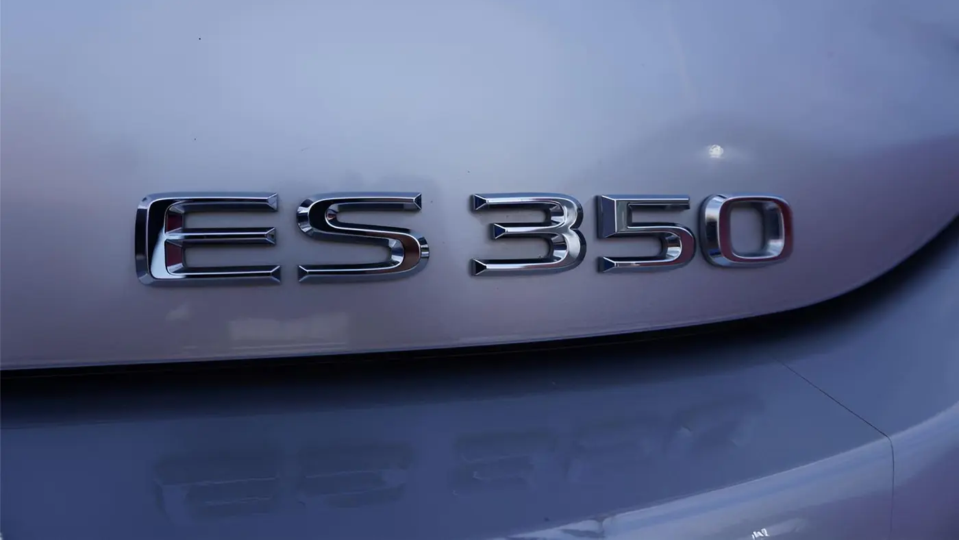 2022 Lexus ES 350 Base