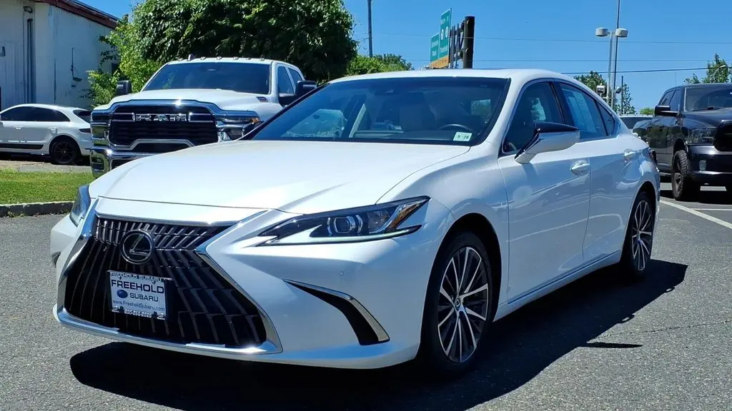 2023 Lexus ES 350 Base