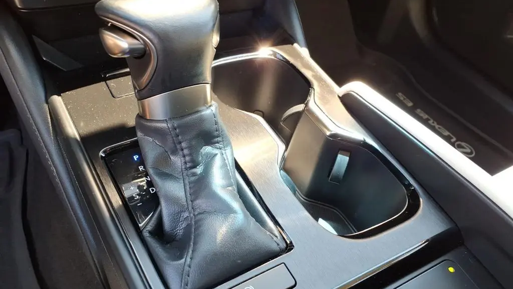2023 Lexus ES 350 Base