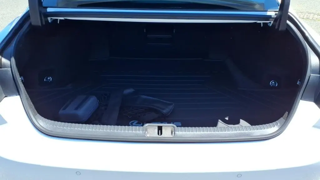 2023 Lexus ES 350 Base