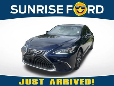Photo of a 2021 Lexus ES 350 4DR Sedan for sale