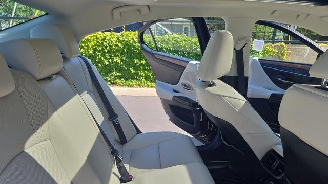2025 Lexus ES 350 Base