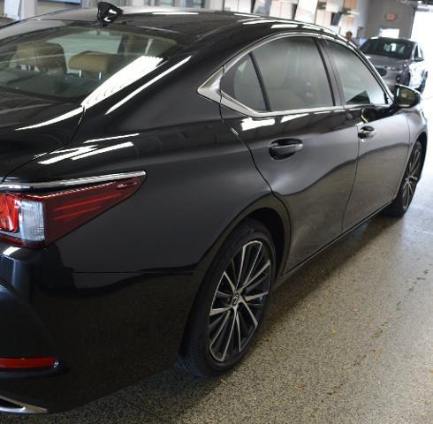 2025 Lexus ES - $46,795