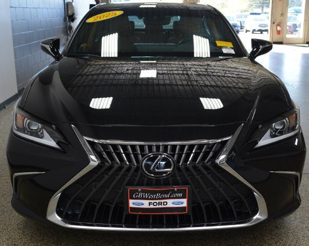 2025 Lexus ES - $46,795