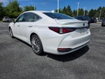 2021 ES 300h Thumbnail 3