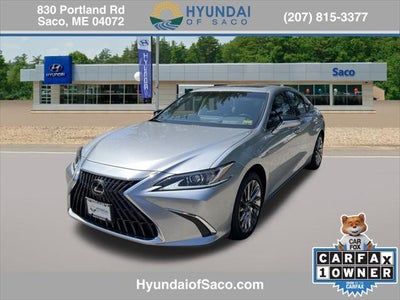 Photo of a 2025 Lexus ES 300H Luxury 4DR Sedan for sale