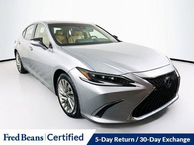 Photo of a 2022 Lexus ES 300H Ultra Luxury 4DR Sedan for sale