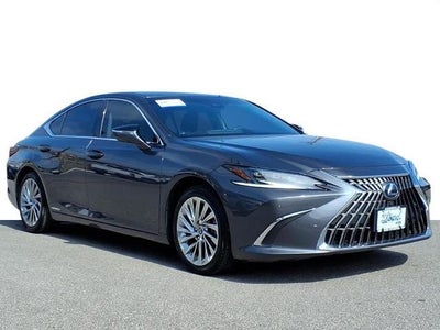 Photo of a 2022 Lexus ES 300H Ultra Luxury 4DR Sedan for sale
