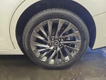 2024 ES 350 Thumbnail 32