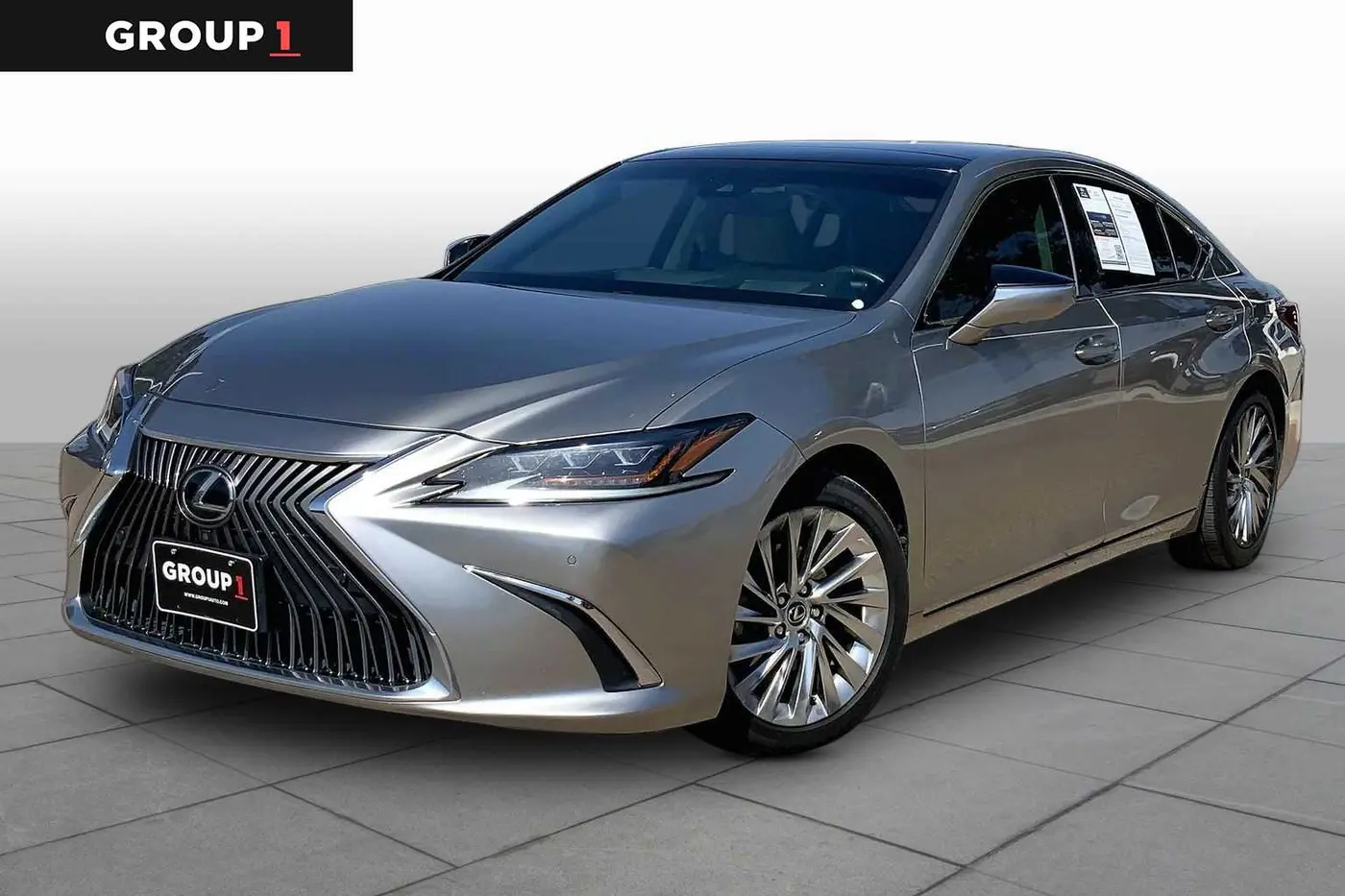 2020 Lexus ES - $26,455