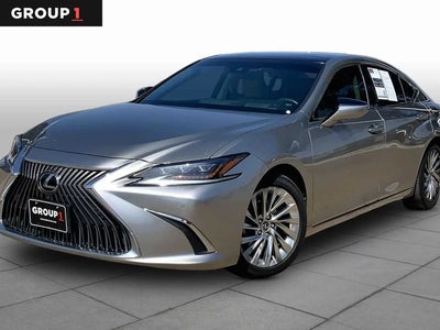 Photo of a 2020 Lexus ES 350 Ultra Luxury 4DR Sedan for sale