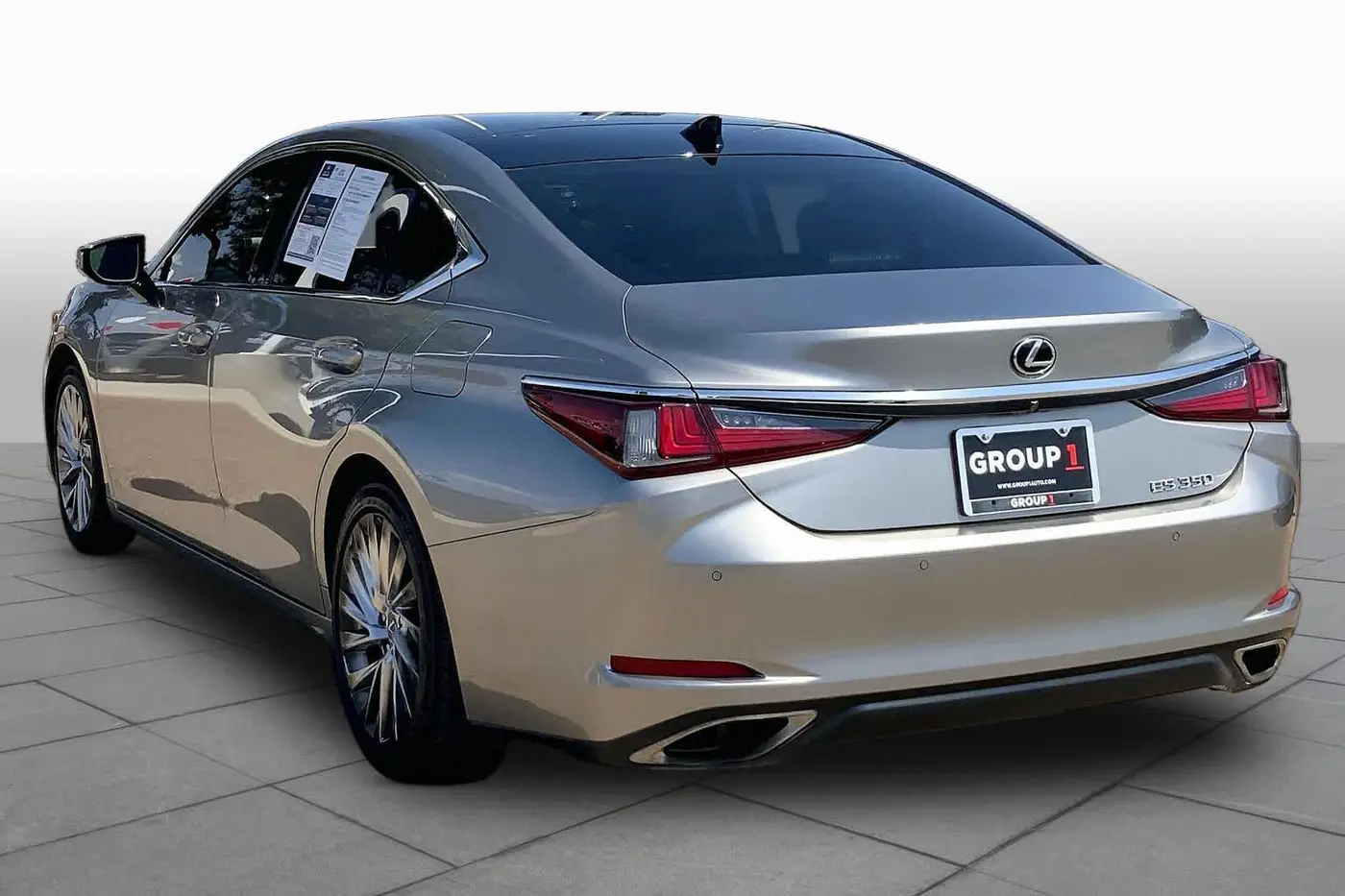 2020 Lexus ES - $26,455