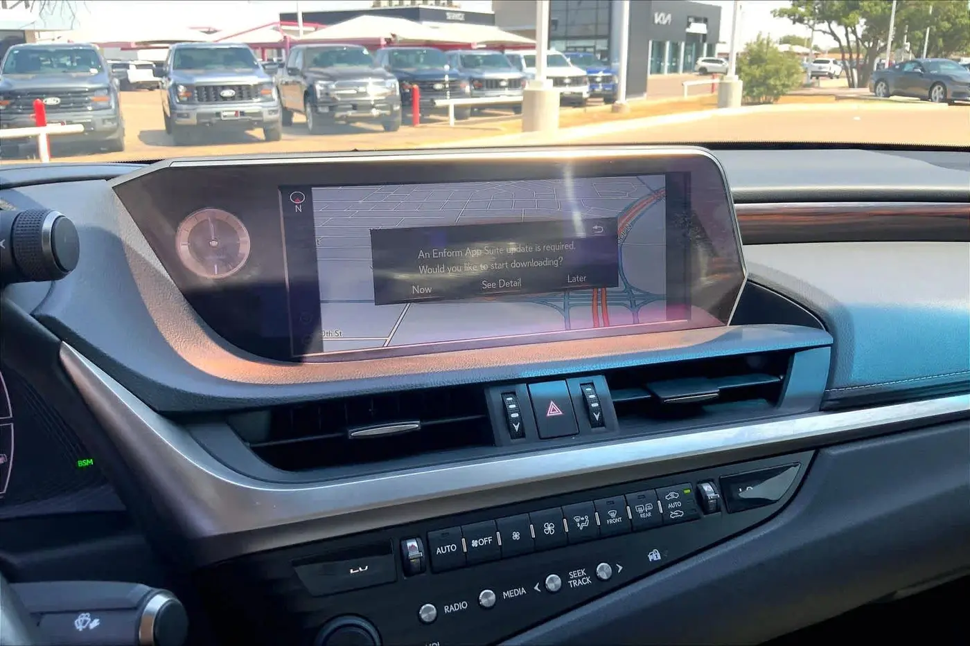 2020 Lexus ES - $26,455