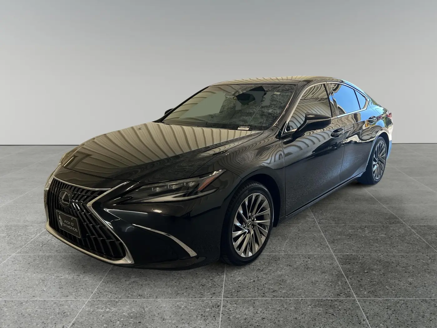 2025 Lexus ES - $46,280