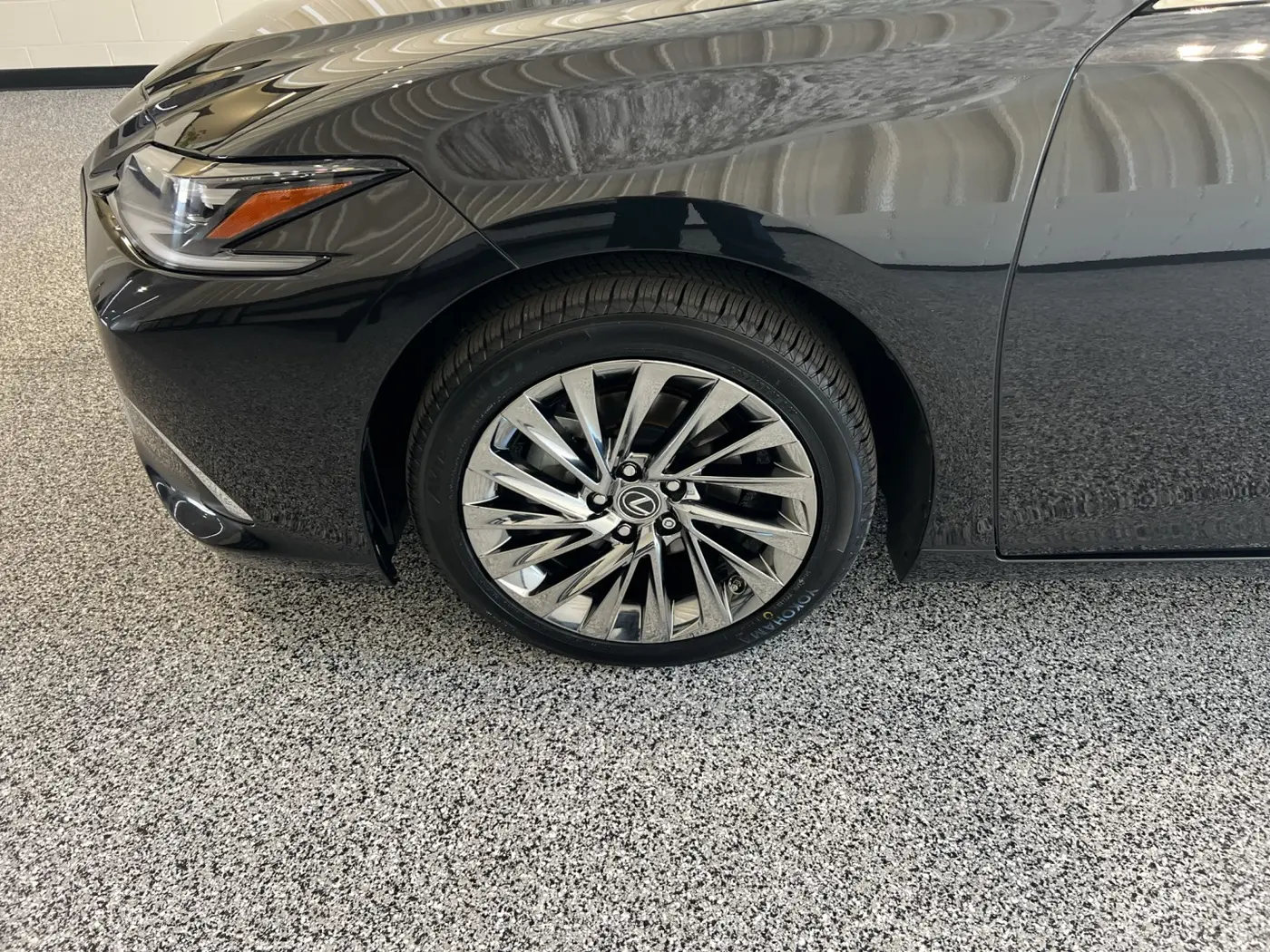 2025 Lexus ES - $46,280