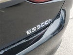 2022 ES 300h Thumbnail 7