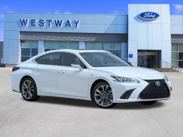 2020 Lexus ES - $28,999
