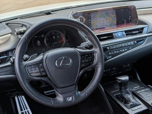 2020 Lexus ES - $28,999