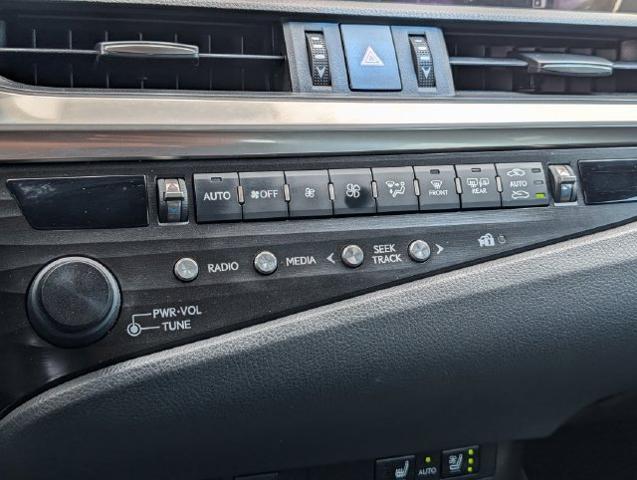 2020 Lexus ES - $28,999