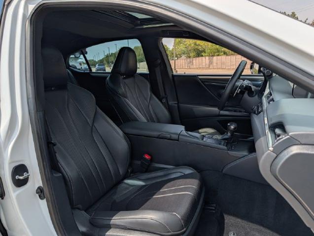 2020 Lexus ES - $28,999