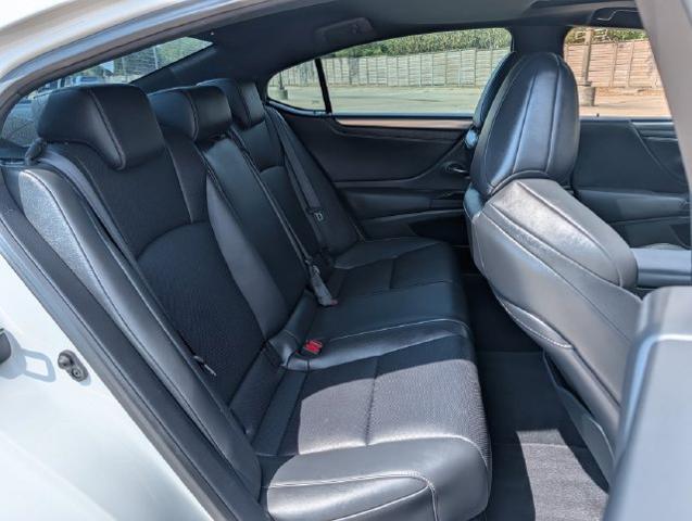 2020 Lexus ES - $28,999