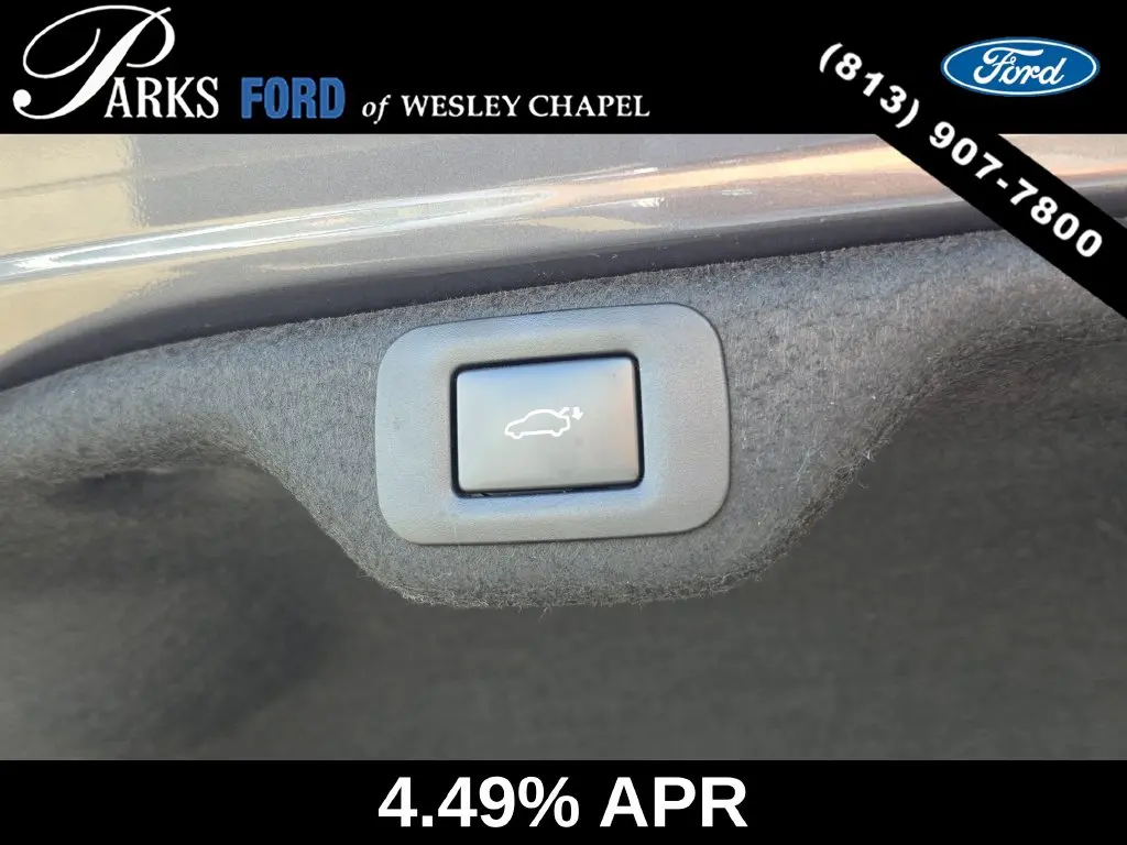 2022 Lexus ES - $33,190