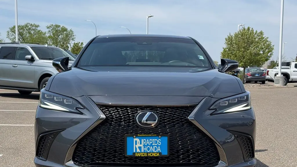 2025 Lexus ES 350 F SPORT Handling