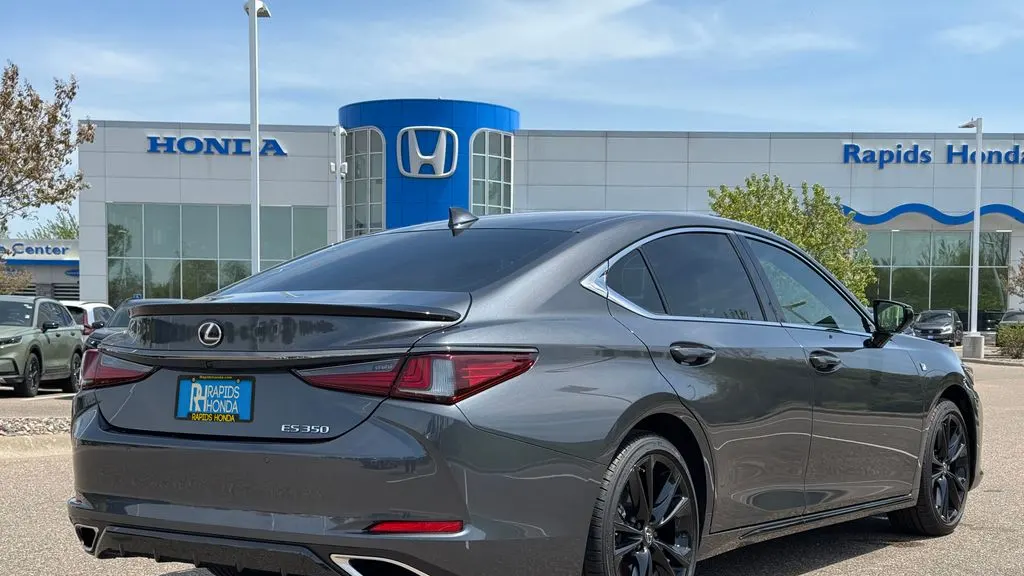 2025 Lexus ES 350 F SPORT Handling