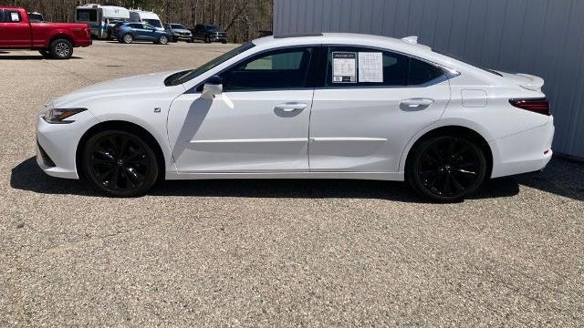 2023 Lexus ES 350 F SPORT Handling