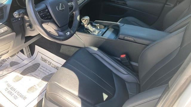 2023 Lexus ES 350 F SPORT Handling