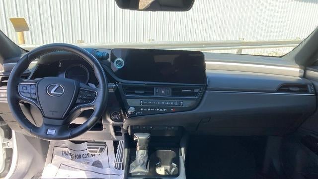 2023 Lexus ES 350 F SPORT Handling