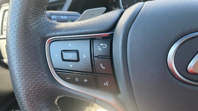2023 Lexus ES 350 F SPORT Handling