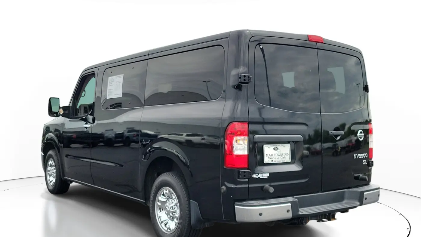 2019 Nissan NV 3500 HD SL