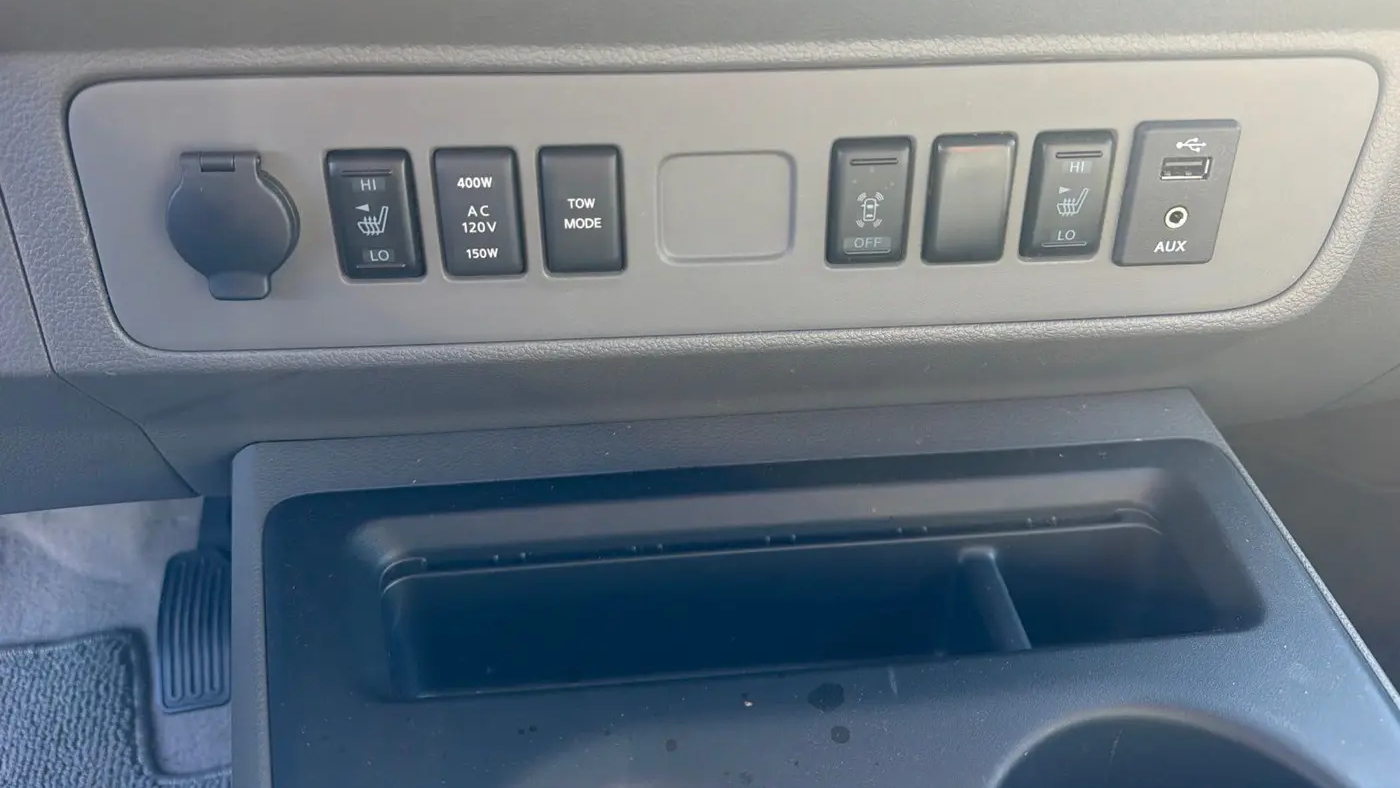 2018 Nissan NV 3500 HD SL