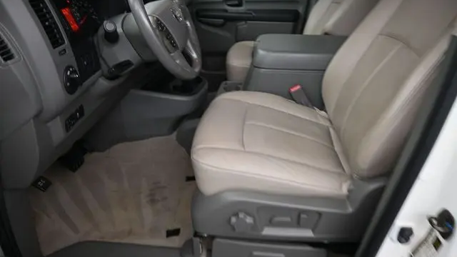 2016 Nissan NV 3500 HD S