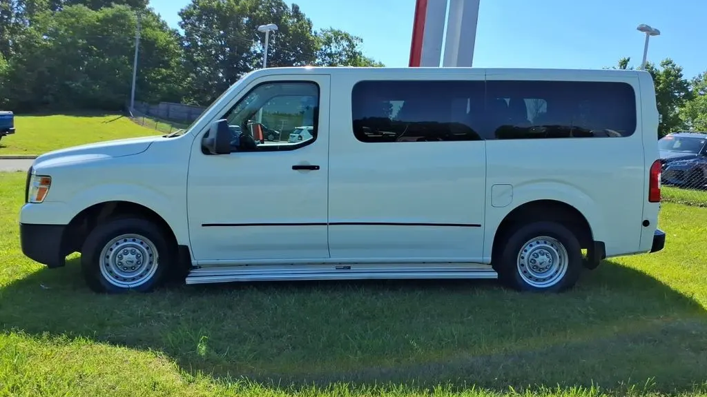 2017 Nissan NV 3500 HD S