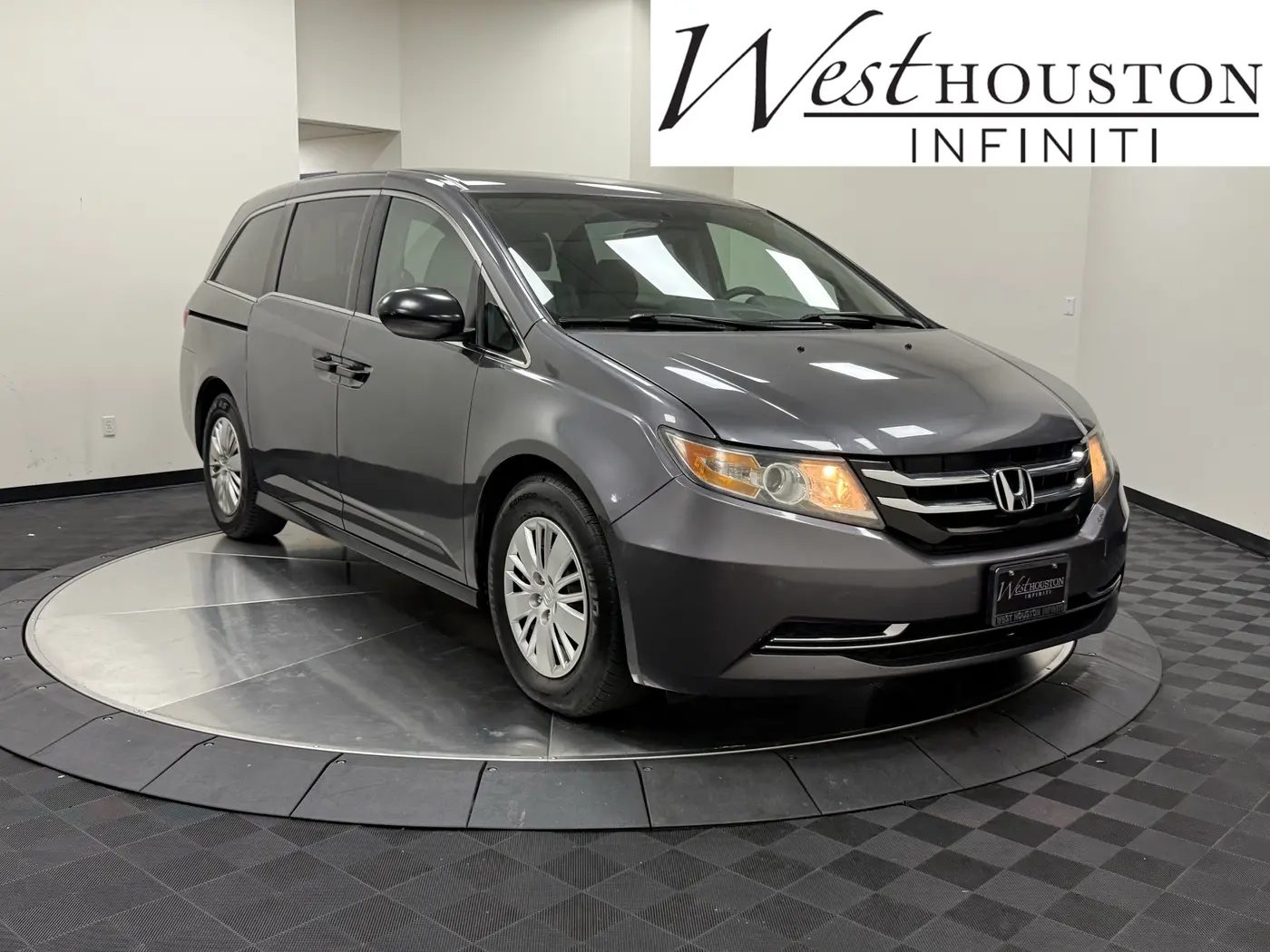 2016 Honda Odyssey - $12,500